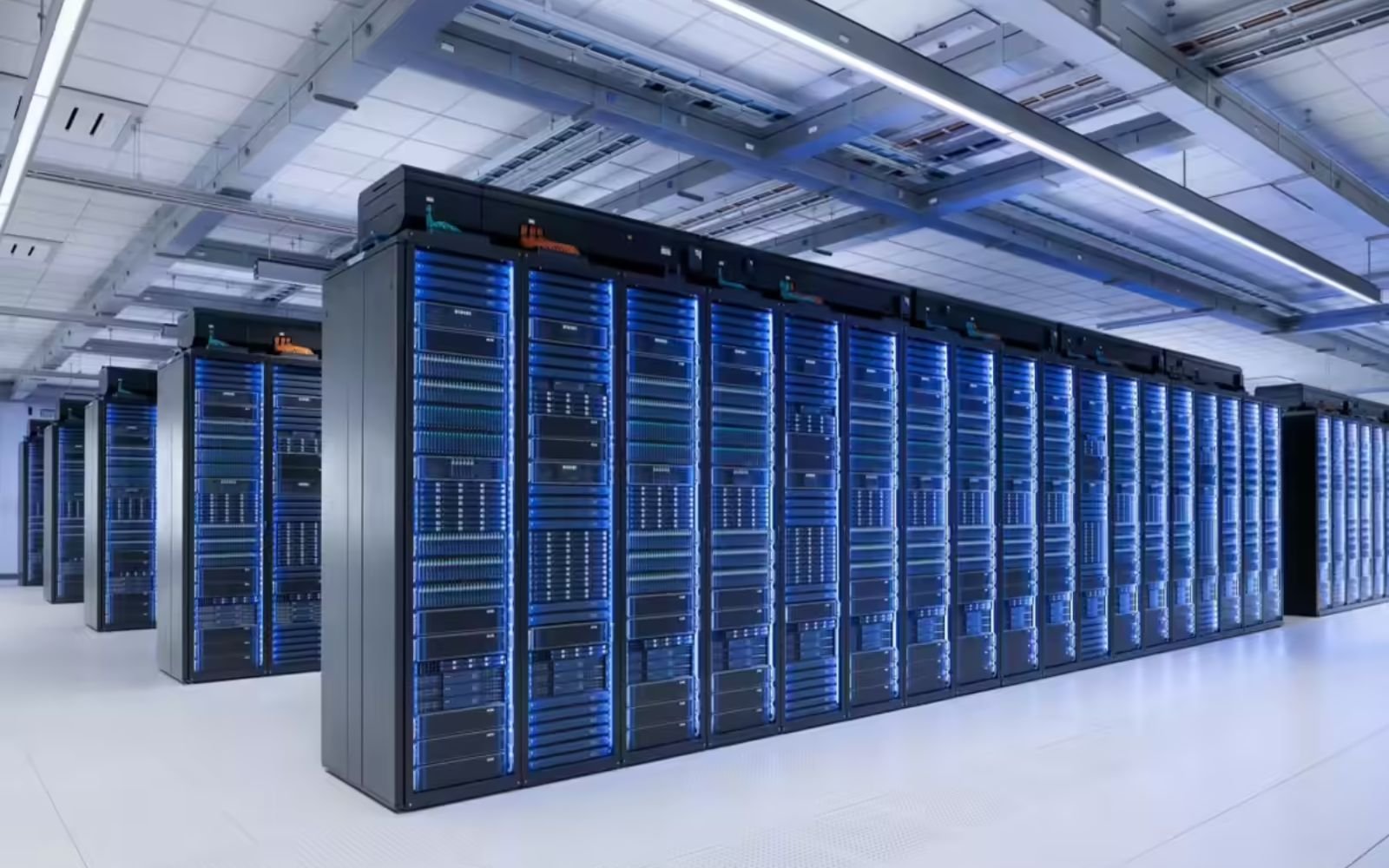 Rendering of the planned Data Center by Vitorscape: rows of server racks for industrial data intelligence